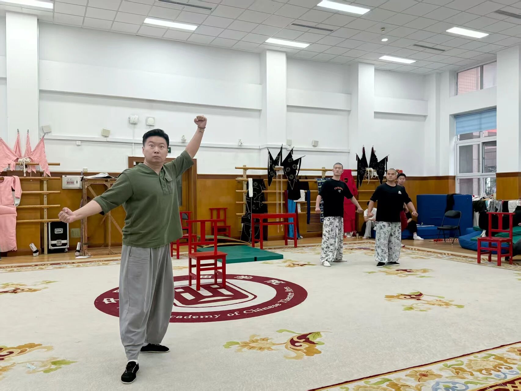 微信图片_2025-10-14_115801_385.jpg